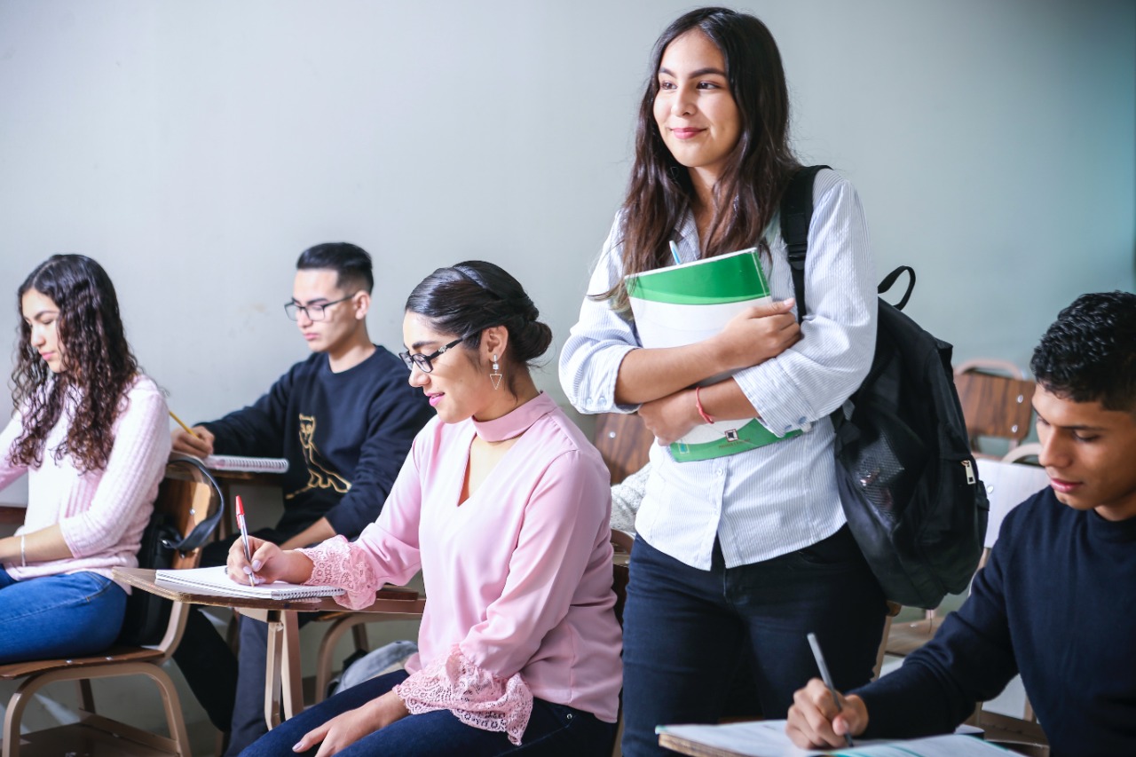 APLIKASI PENGUKURAN KAPASITAS DOSEN DAN TENAGA AKADEMIK